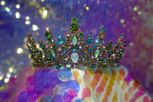 Bright Crown